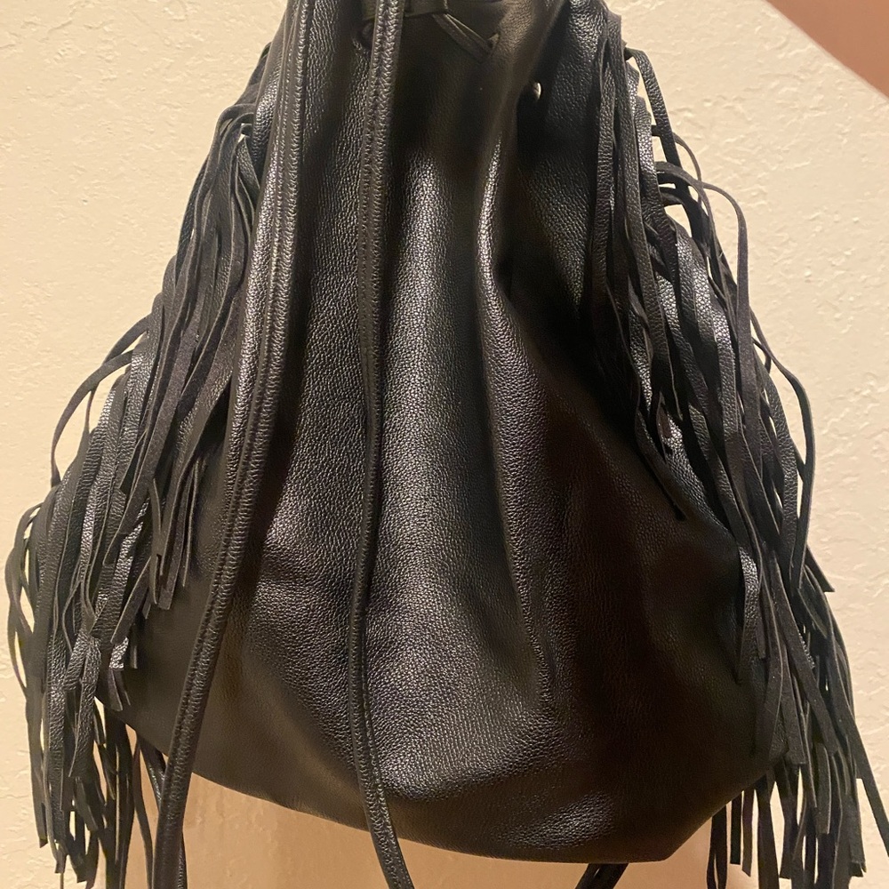 Victoria secret drawstring back pack🖤 - Picture 7 of 15